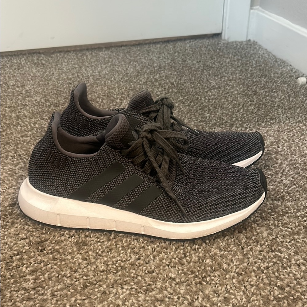 Adidas Grey Knit Sneakers with Cushioned Sole